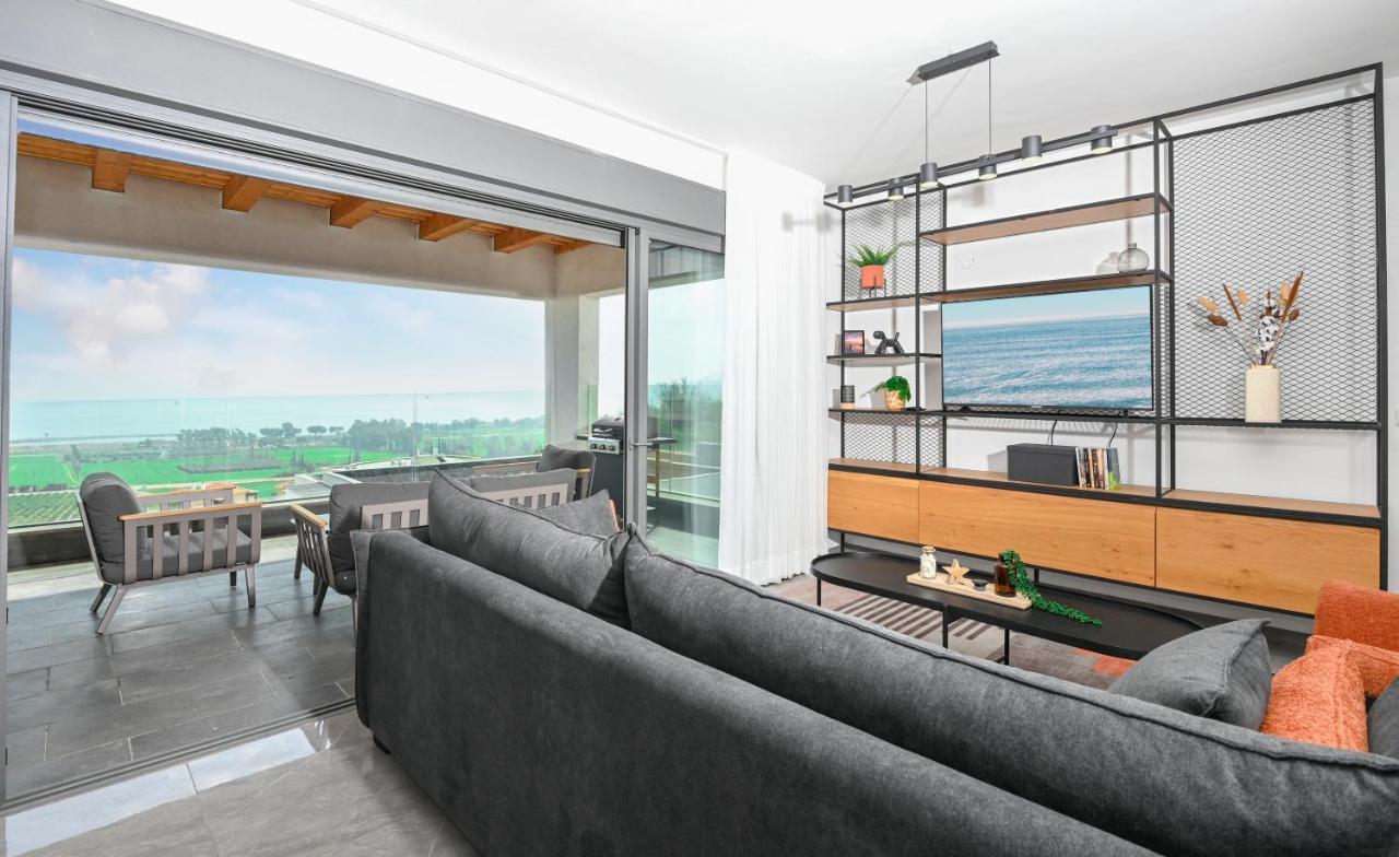 Yalarent C Kinneret Hotel Apartments 미그달 외부 사진