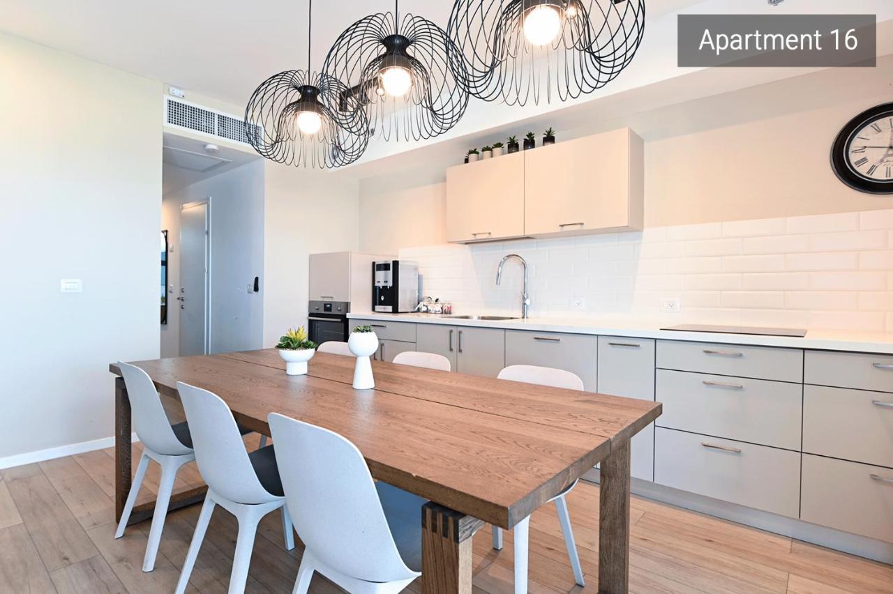 Yalarent C Kinneret Hotel Apartments 미그달 외부 사진
